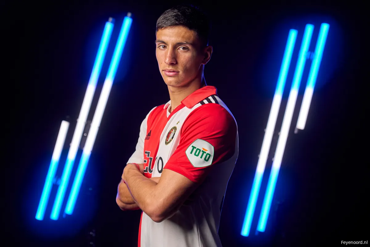 Bullaude speelgerechtigd voor Feyenoord