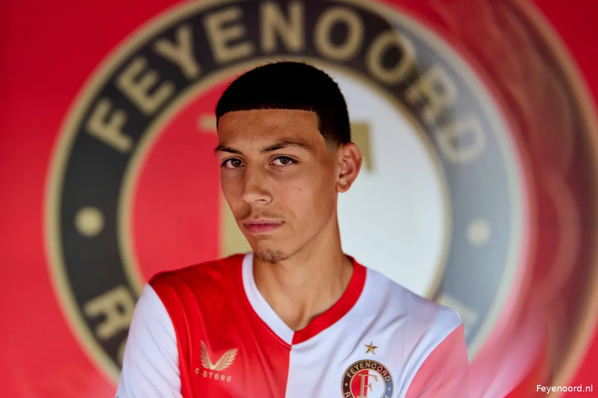 67f4a2ef799686930eeafcde67eab5f4e5d2a1d7-7744x5163