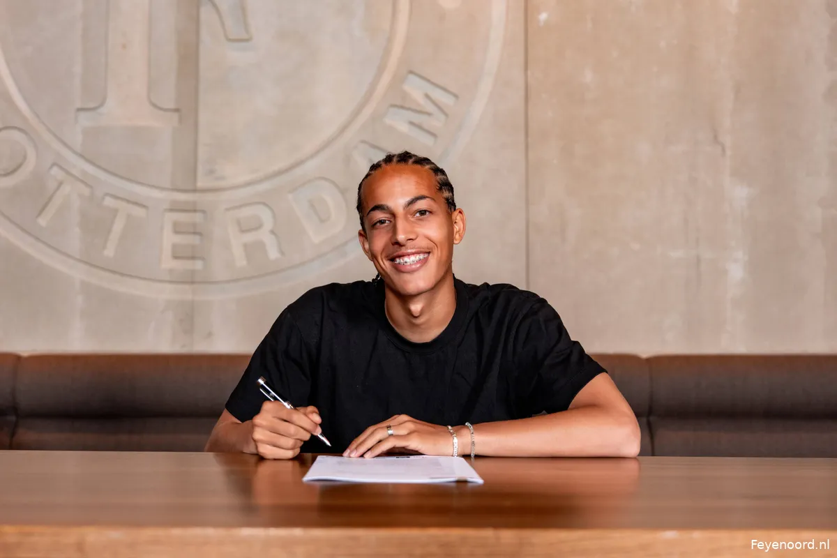 e8f9a31b7a793334fcde543a44609abe247196ae-8090x5393