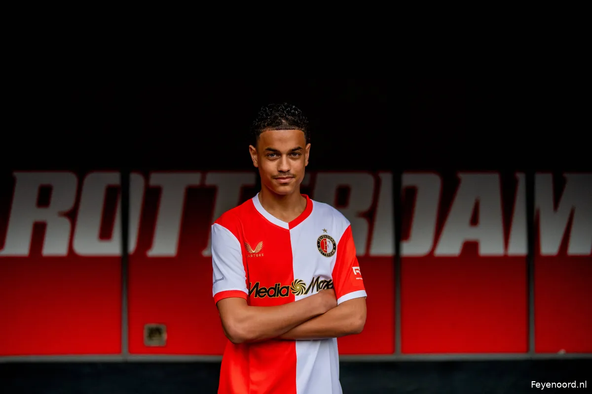 1a836e3ca633b4302926c60ccfae9ae5744c5d0b-7953x5302