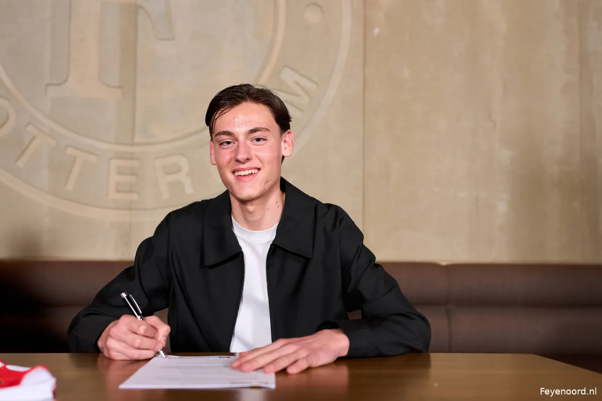 35e9b467332ef51efbb4d502cd76e3081c56c98b-8149x5432