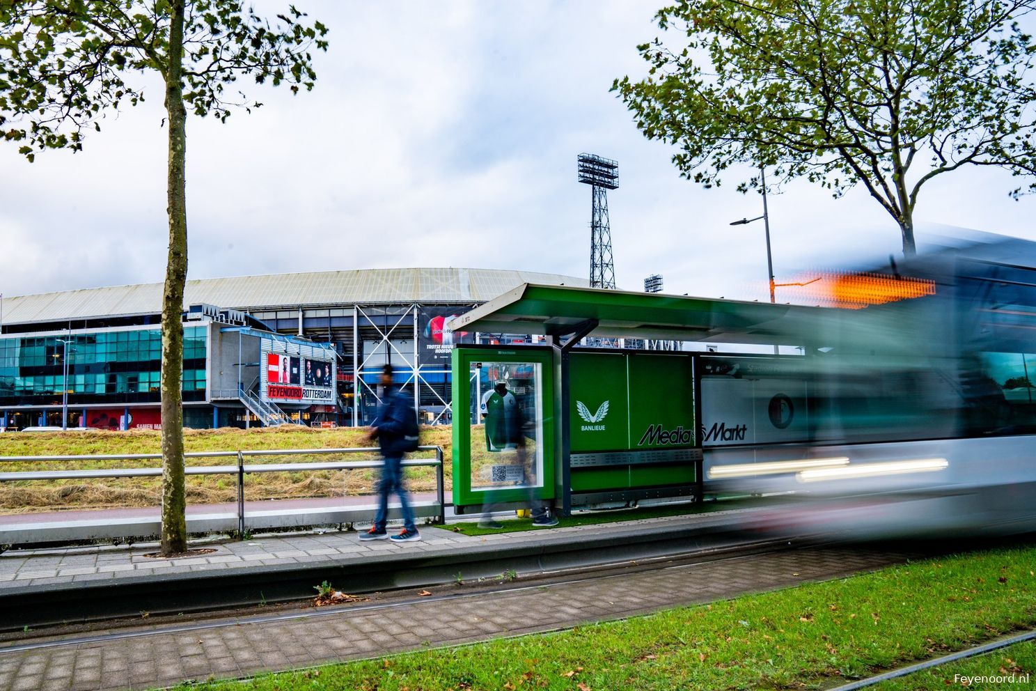 Groen-wit derde tenue Feyenoord vanaf woensdagochtend te koop