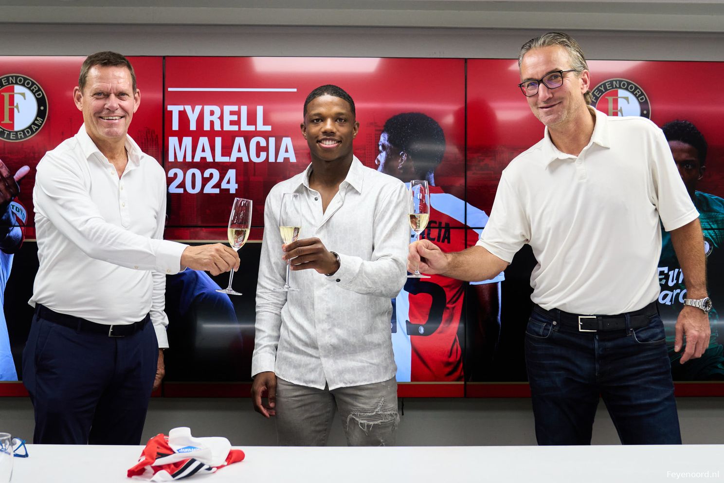 Tyrell Malacia: van noodoplossing tot toptransfer