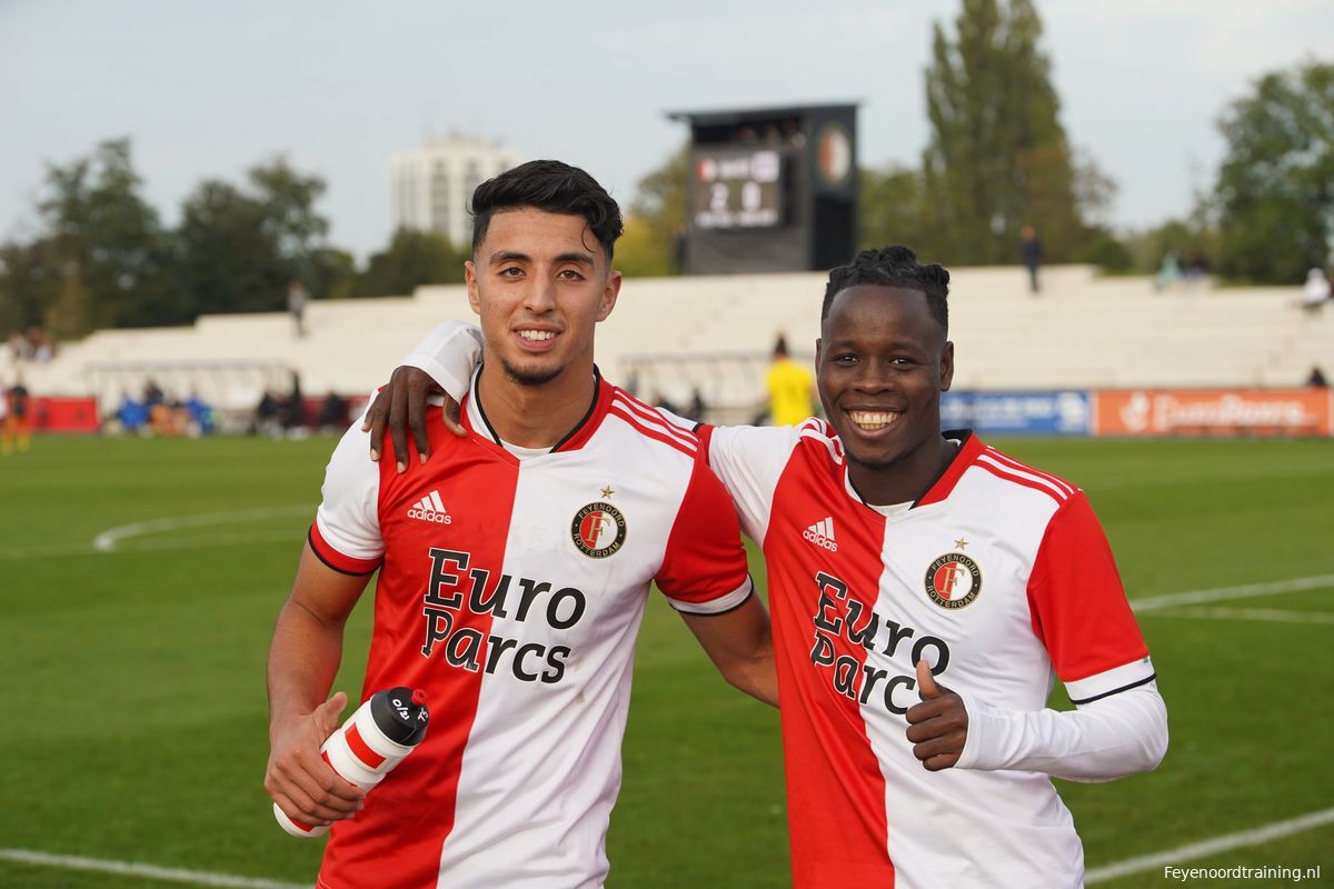 Bannis en Baldé helpen Feyenoord O21 aan broodnodige zege
