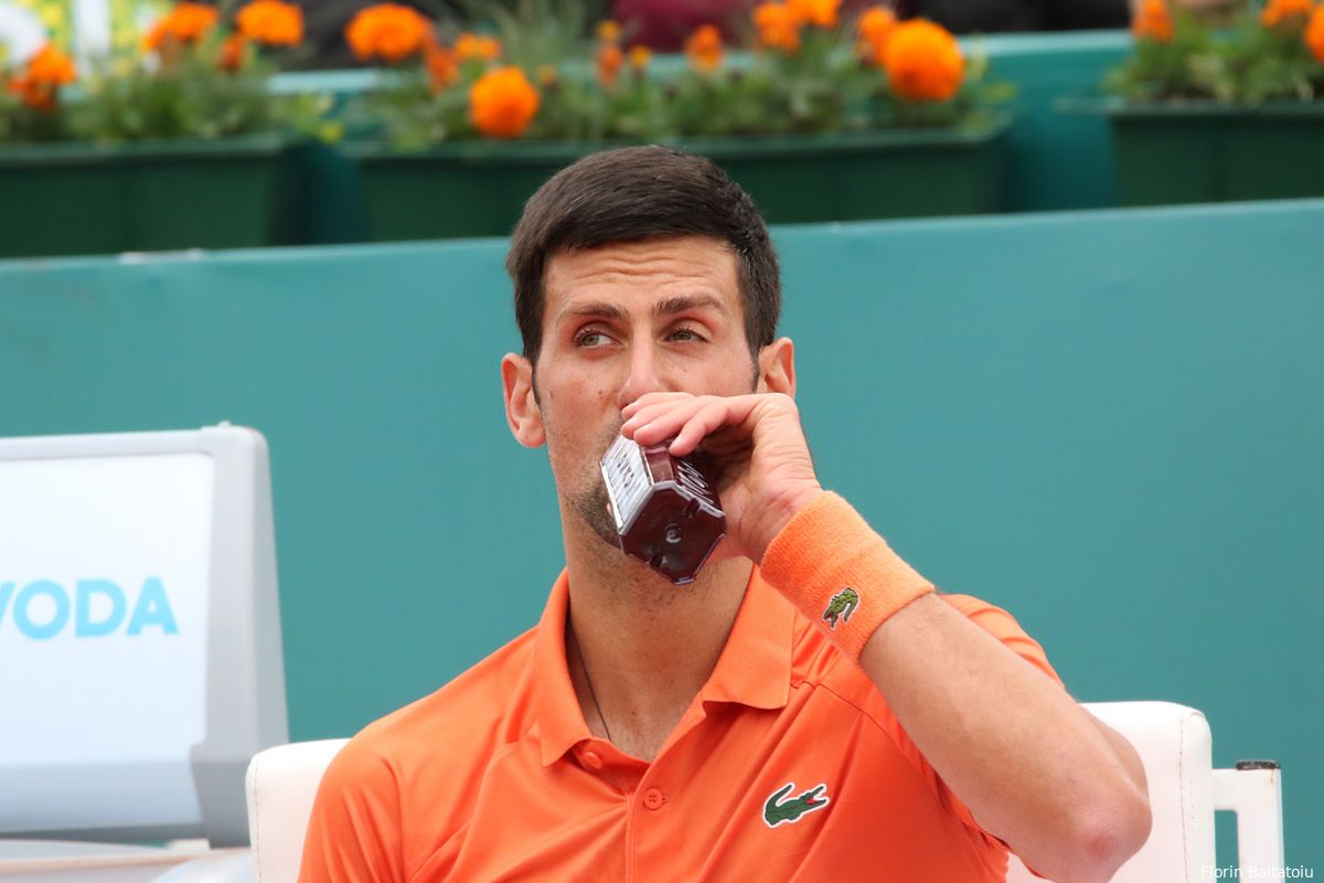 WATCH: Djokovic involved in another controversy including water bottle