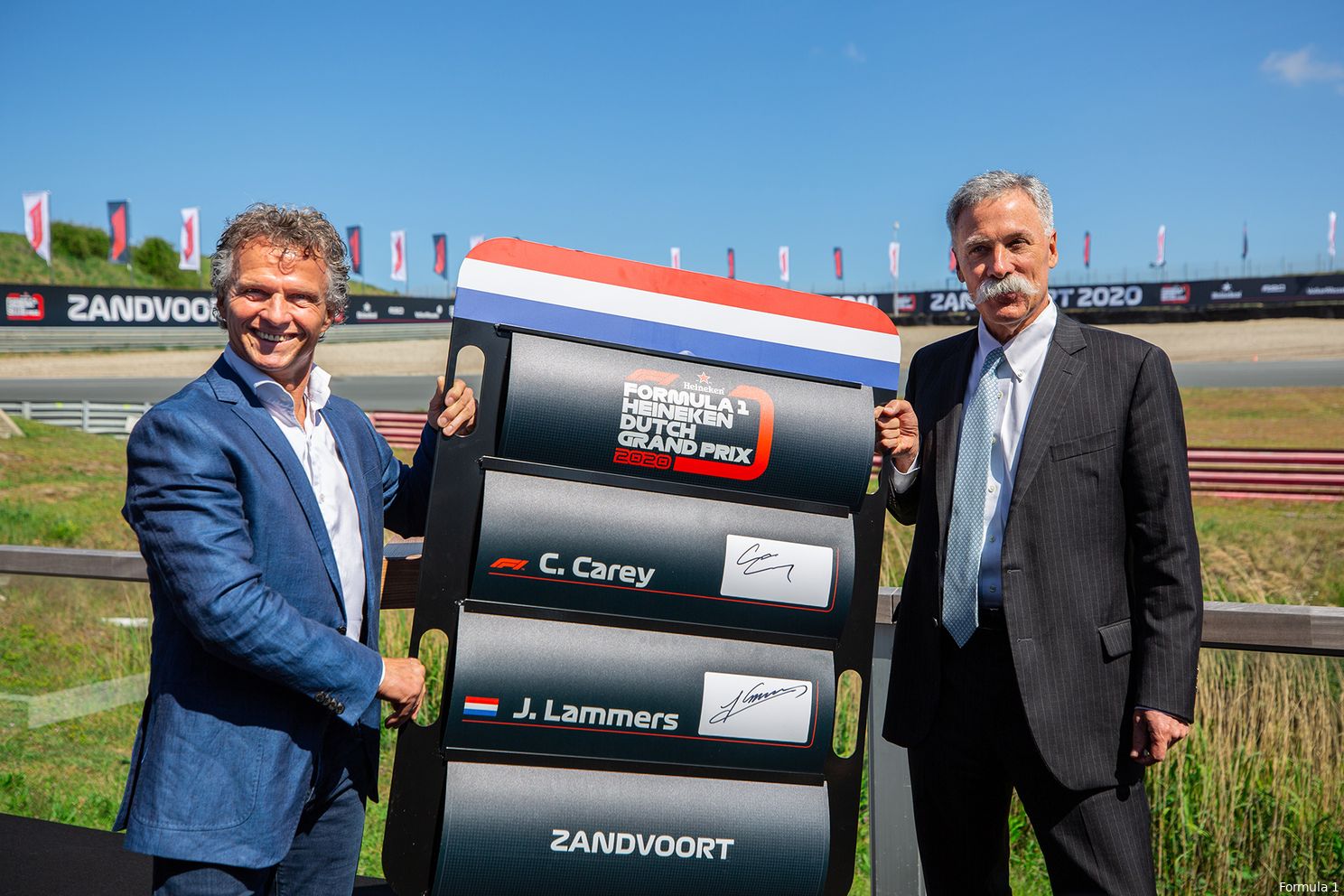 Jan Lammers, sportief directeur Circuit van Zandvoort, en Chase Carey, interim CEO Formule 1.