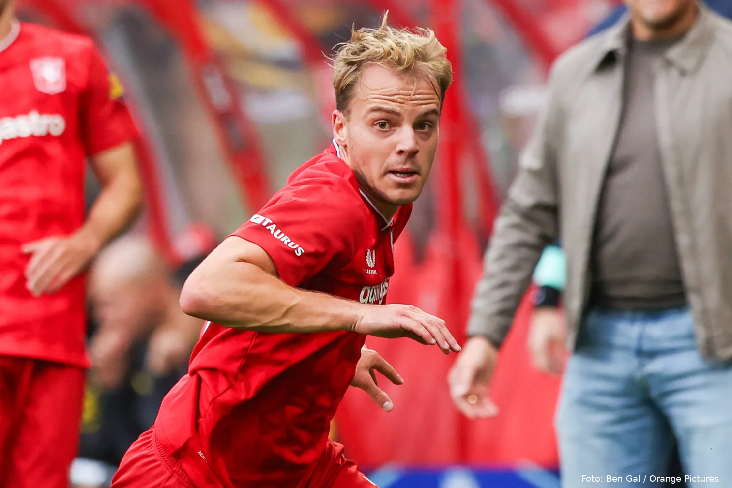 thomas-van-den-belt-close-up-fc-twente-udinese-2025-2026