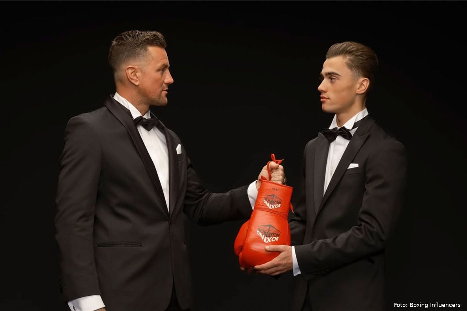 Geraldo Holzken domineert in eerste prof bokswedstrijd - tegenstander kansloos