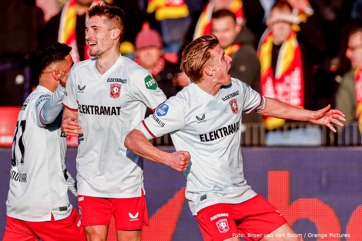sem steijn michal sadilek naci unuvar juichen go ahead eagles fc twente 2024 2025