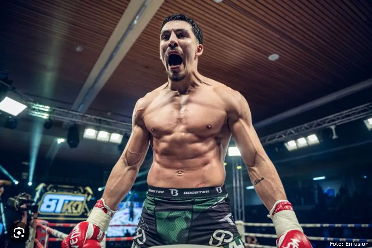 Kickboks sensatie Thian de Vries: 'klaar om rivaal te slopen in Dubai'