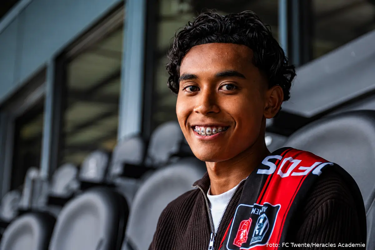 joshua-willemsen-academie-talent-contract