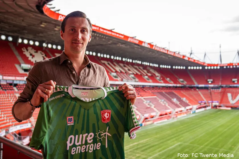 DONE DEAL: FC Twente presenteert 35-jarige Poolse doelman Tyton