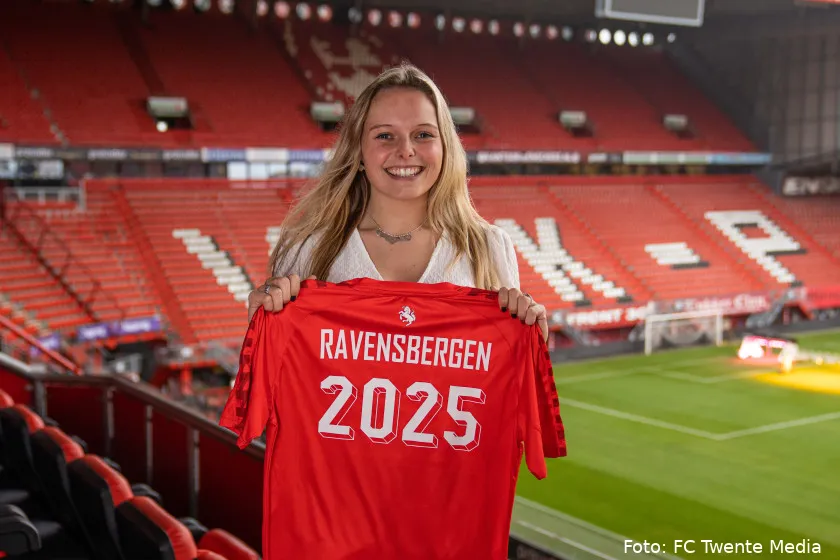 Kersverse Twente-aanwinst scheurt kruisband en wacht lange revalidatie