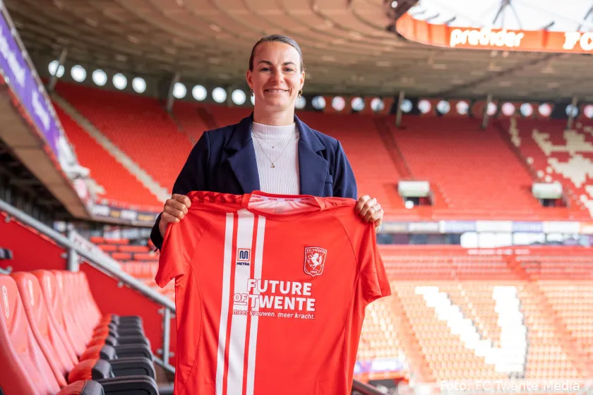 DONE DEAL: Oranje-international Jansen tekent nieuw contract bij FC Twente (v)