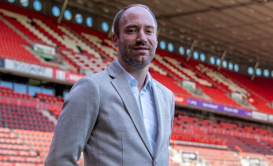 Zomer positief verrast door aanstelling nieuwe algemeen directeur FC Twente: "Als het goed gaat is dat makkelijk"