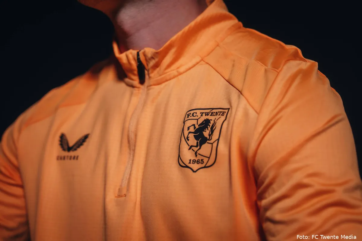 castore-trainingskleding-oranje