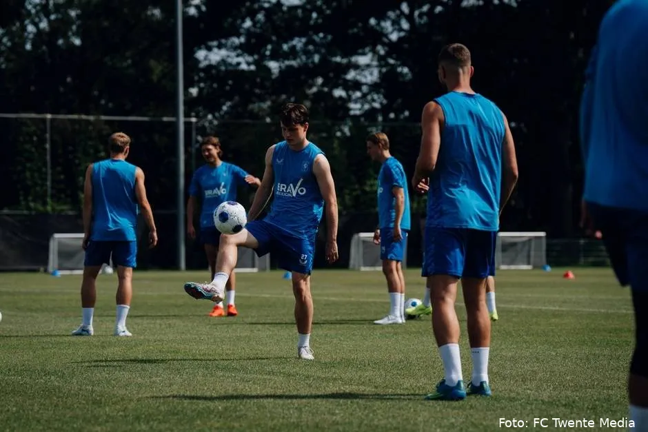 Sondre-Orjasaeter-Marco-Pjaca-eerste-training-2026-2027