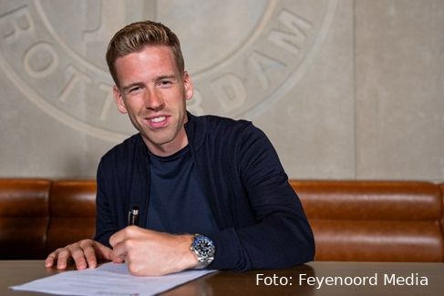 DONE DEAL: Smal gepresenteerd bij Feyenoord