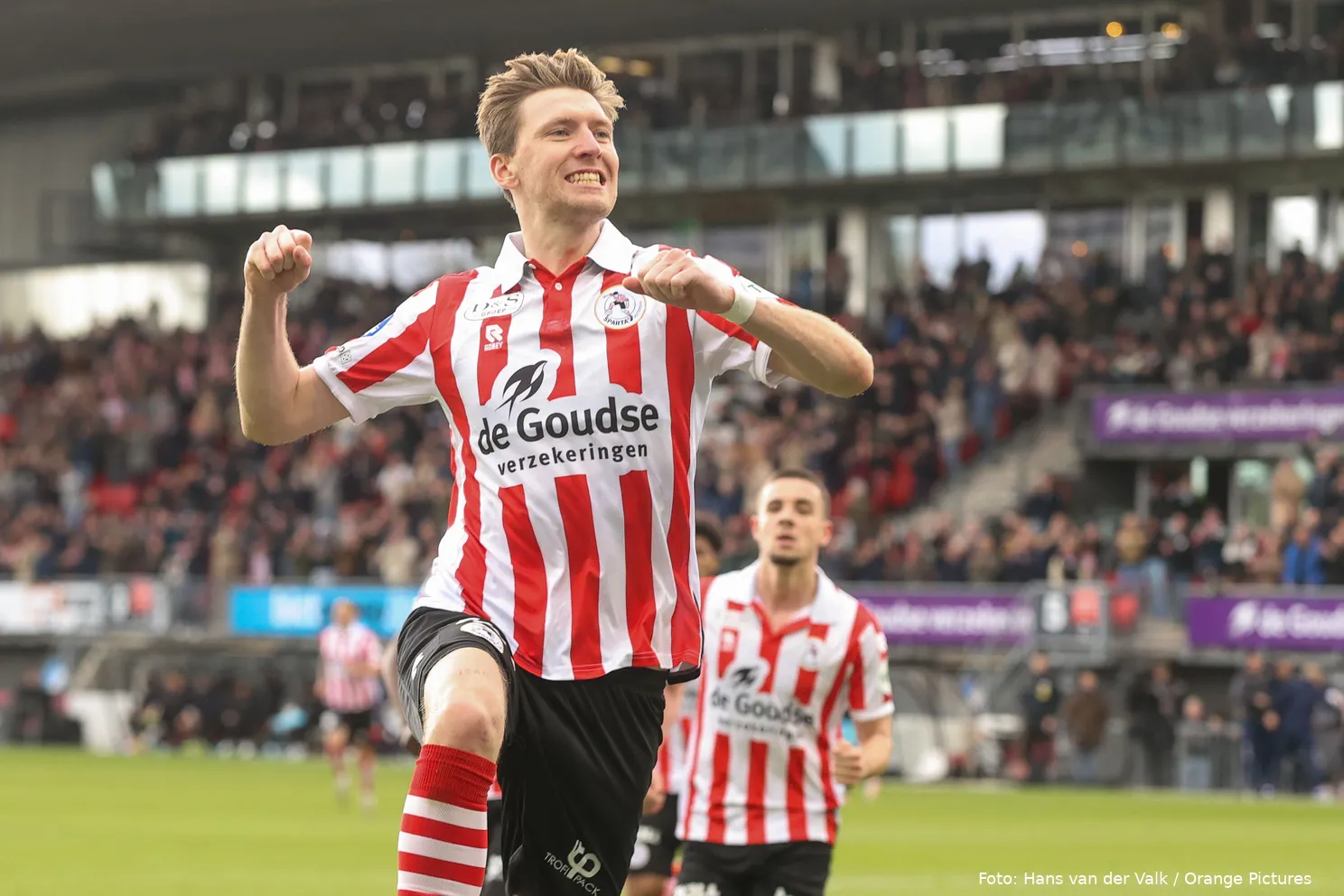 tobias lauritsen juicht sparta rotterdam 2023 2024