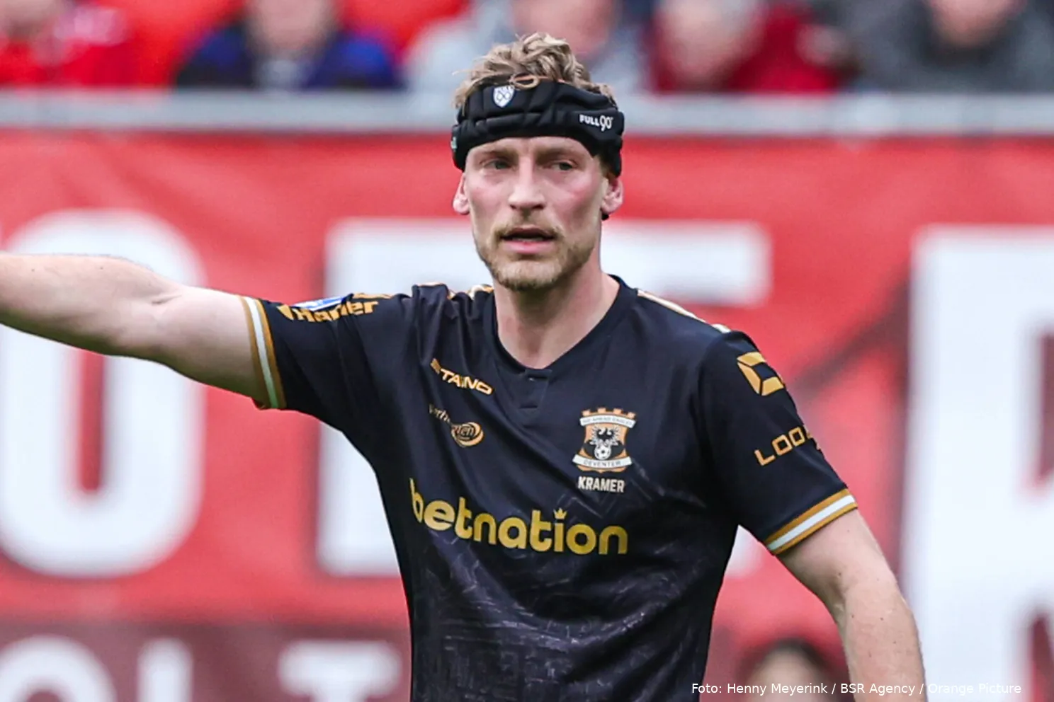 joris kramer close up aanwijzingen fc twente go ahead eagles 2023 2024