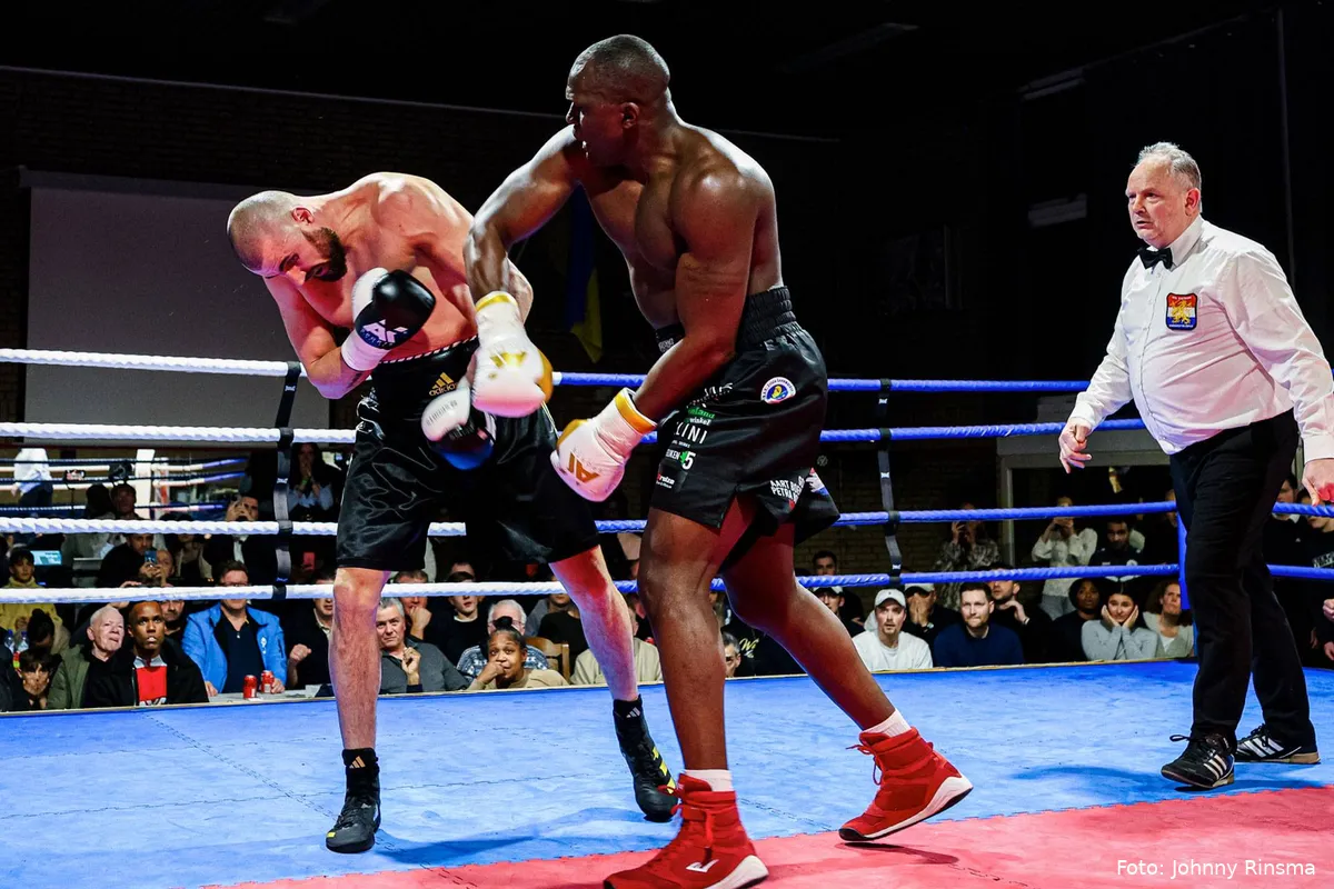 “Nederlands bokstrots” – Knock-out machine Willy Kyakonye blijft ongeslagen in Rijswijk