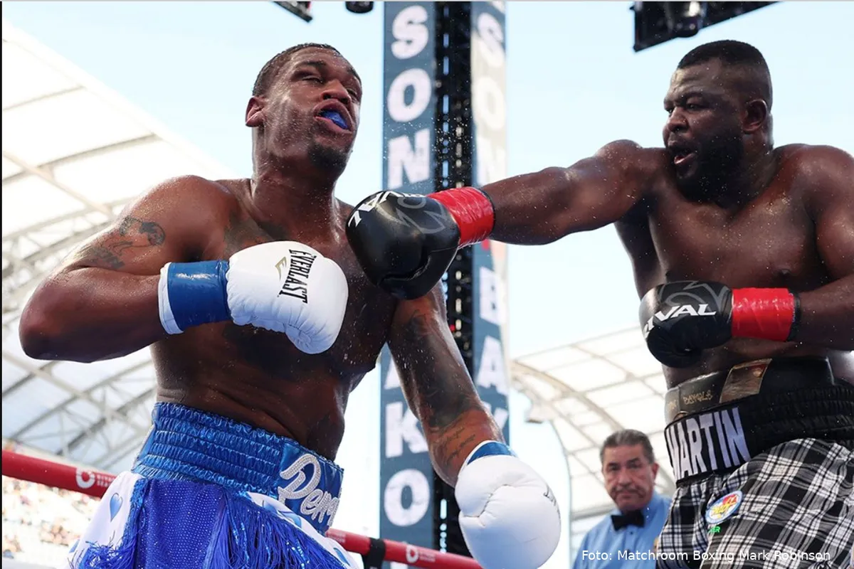 🎥 Boksreus Bakole slaat Amerikaan Anderson knock-out: 'Zware nederlaag'