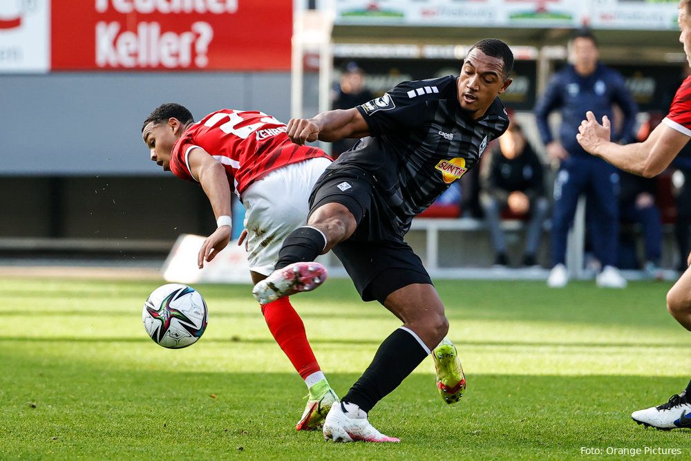 23-jarige verdediger van Waldhof Mannheim in beeld bij FC Twente