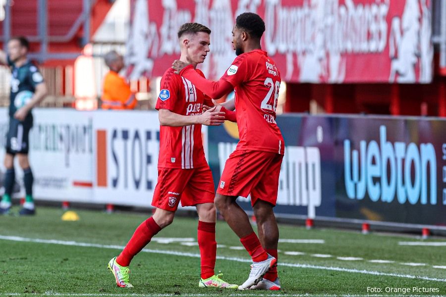 Ziekenboeg FC Twente stroomt leeg: Drie spelers sluiten maandag weer aan