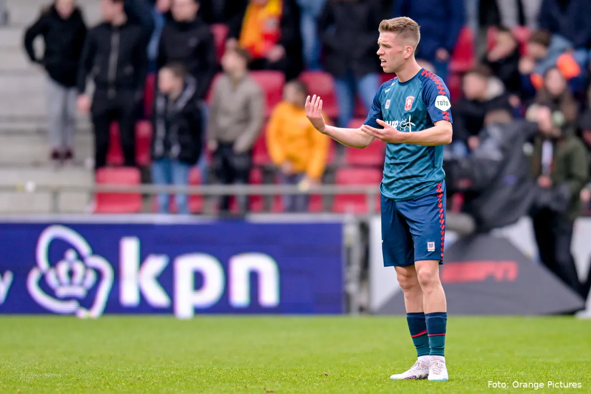 Spelers vieren carnaval na wanprestatie tegen GA Eagles: Belachelijk of geen probleem?