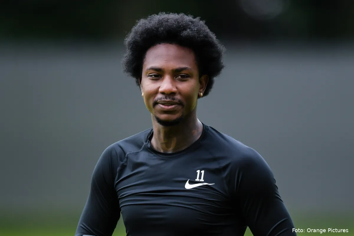 eljero elia close up 2021