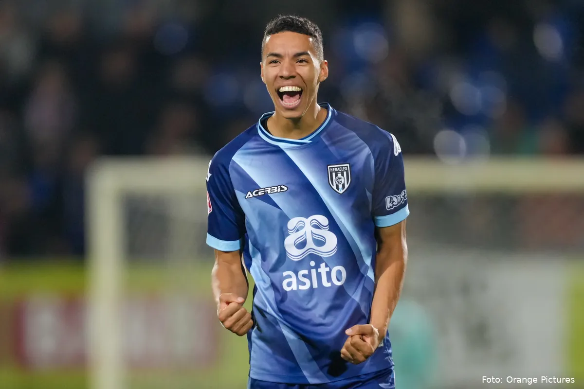 Heracles-back Roosken getipt bij FC Twente: "Zou hem halen met het oog op potentie"