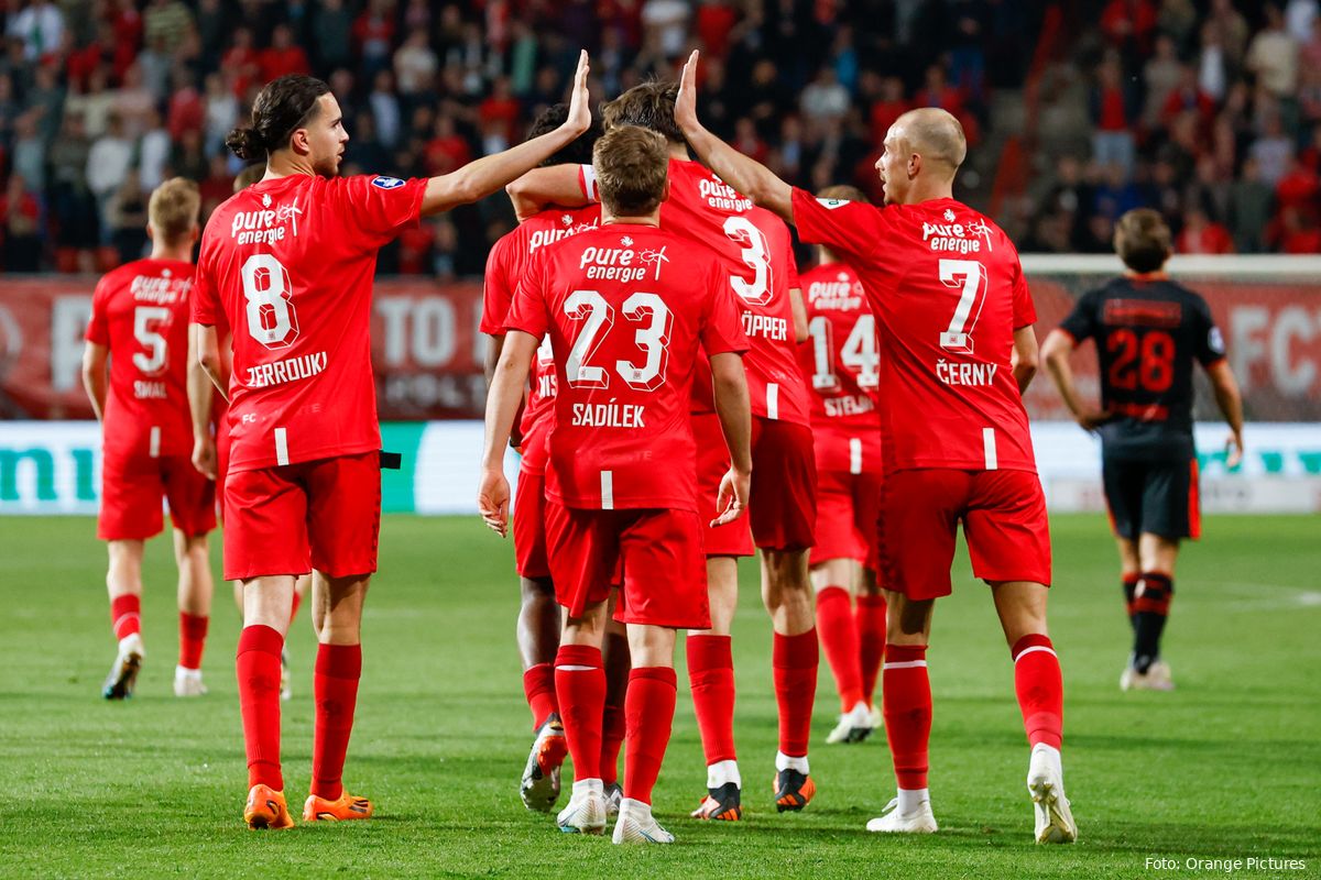 Spelersbudget valt hoger uit, FC Twente beperkt in herinvesteren Cerny- en Zerrouki-bedragen