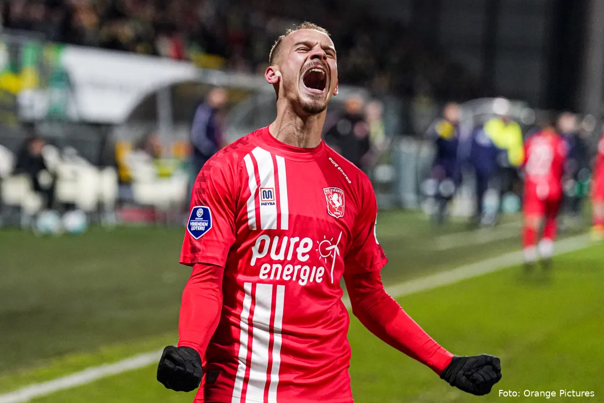 vaclav cerny fortuna twente sittars 2023