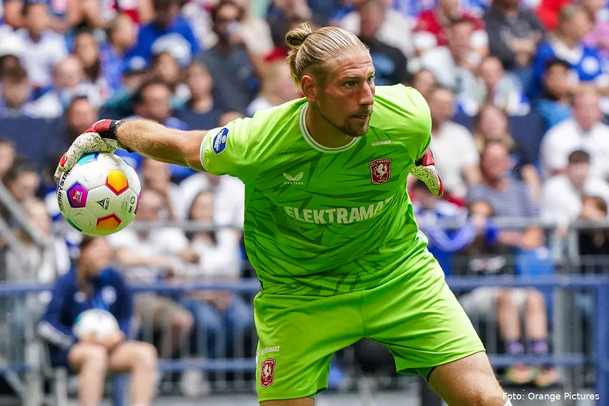 lars unnerstall schalke twente oefenwedstrijd gelsenkirchen 2023