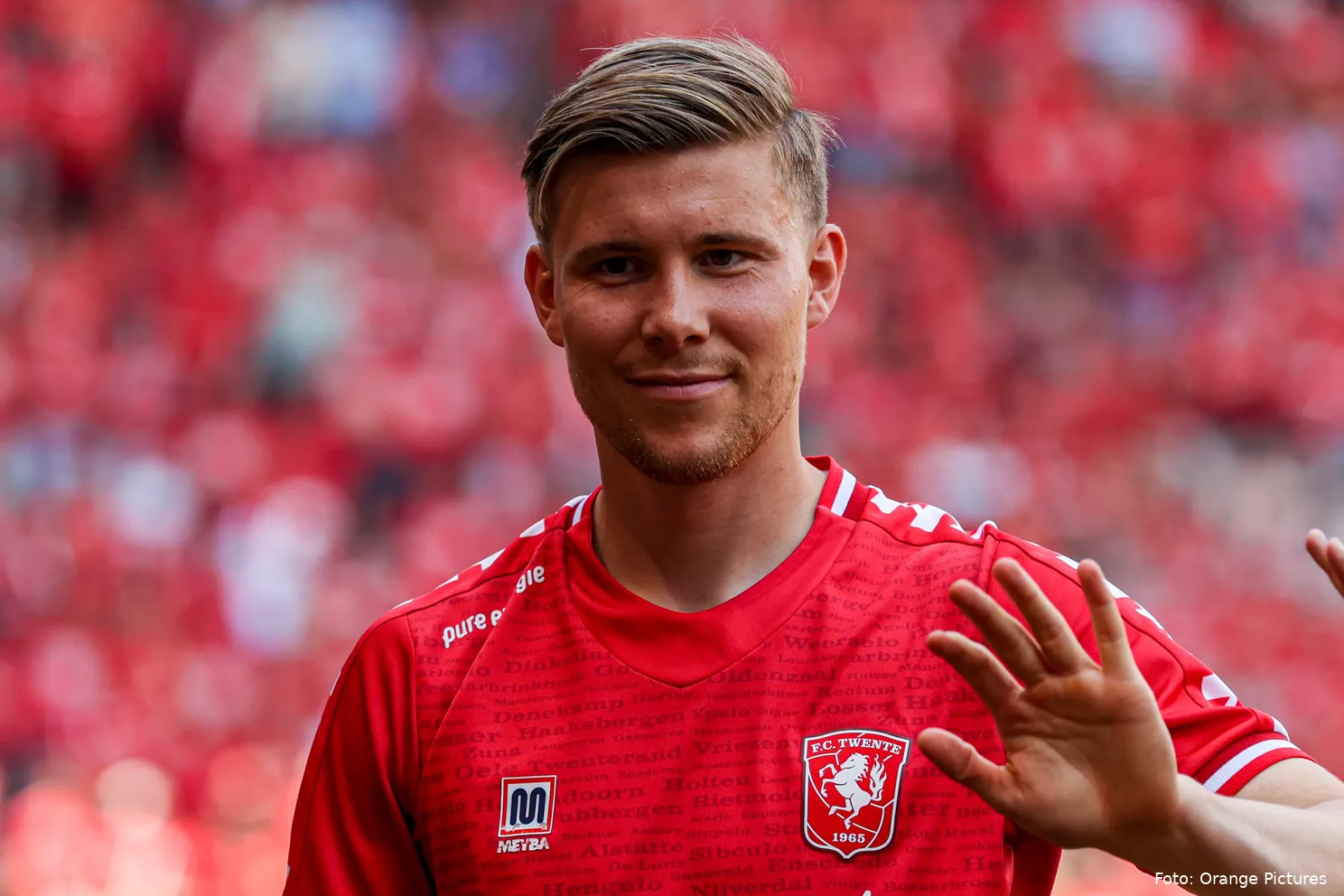 sampsted close up twente