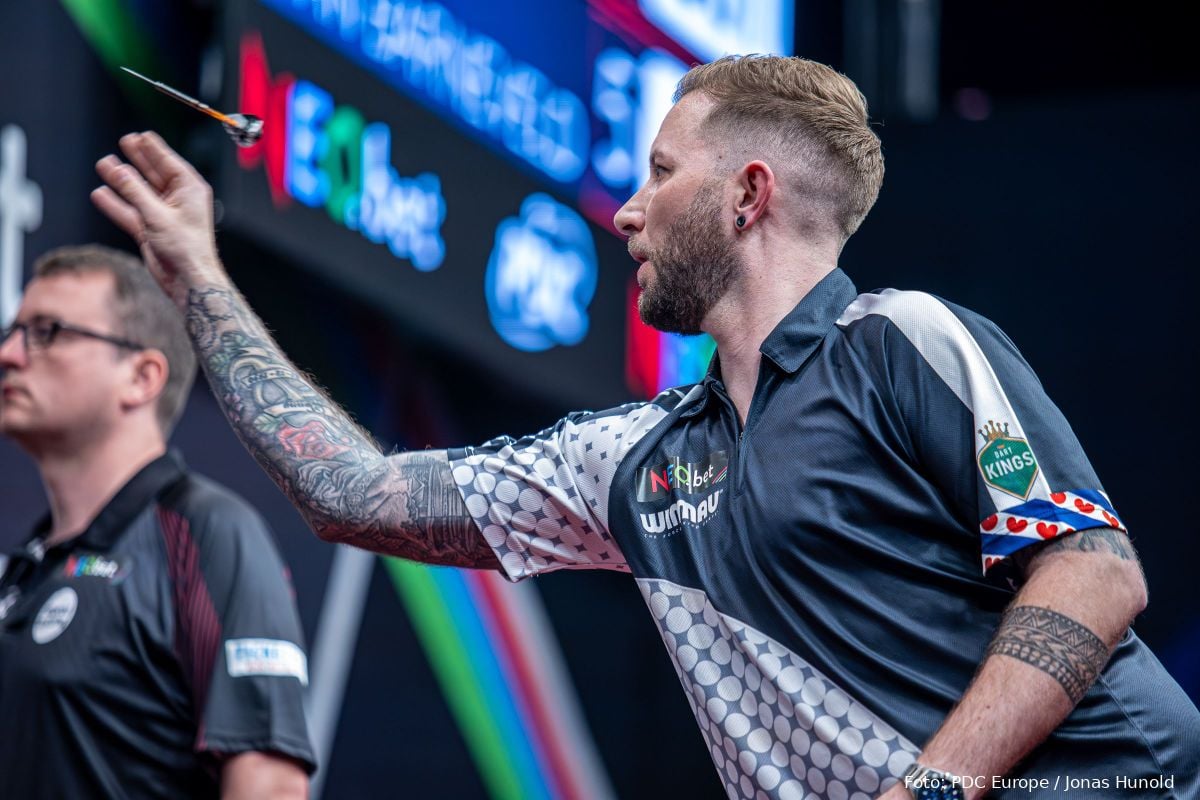 Teleurstelling voor Noppert op European Darts Open: Smith domineert Cross in Leverkusen