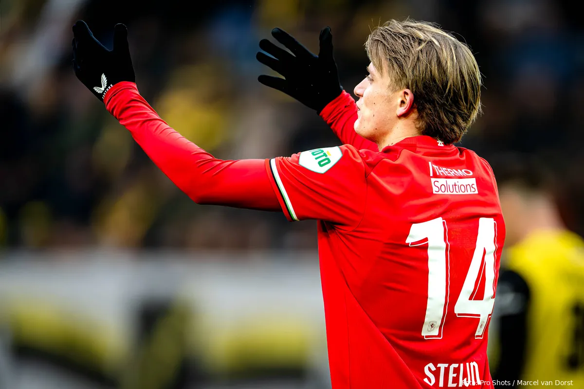 sem steijn irritatie handen in de lucht nac breda fc twente 2024 2025