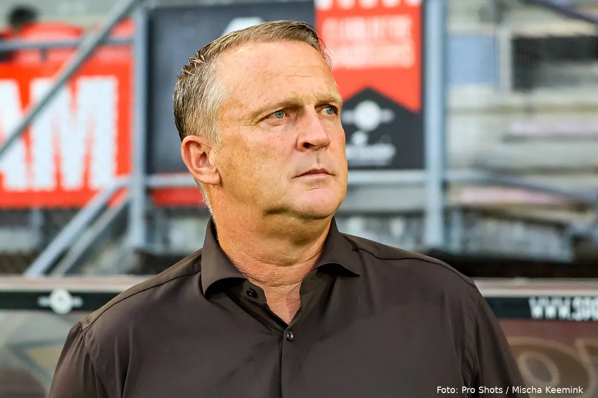 john-van-den-brom-sparta-rotterdam-fc-twente-2025-2026