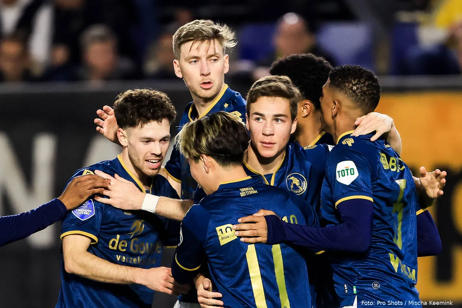 mitchell van bergen carel eiting tobias lauritsen juichen nac breda sparta rotterdam 2024 2025