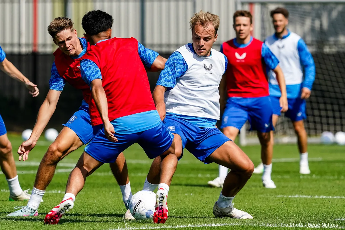 thomas van den belt naci unuvar gijs besselink eerste training fc twente 2025 2026