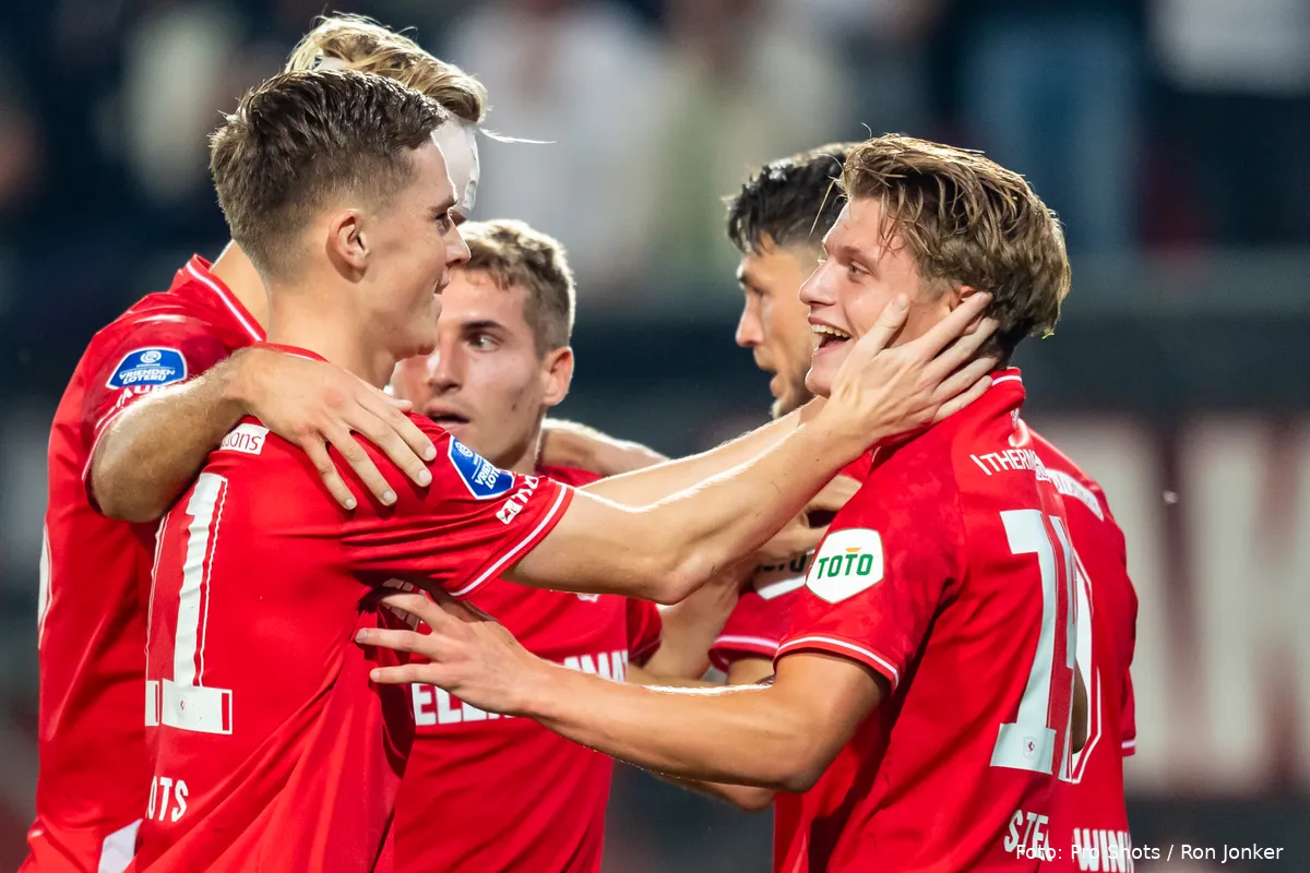 rots steijn twente vitesse 2023 2024 enschede