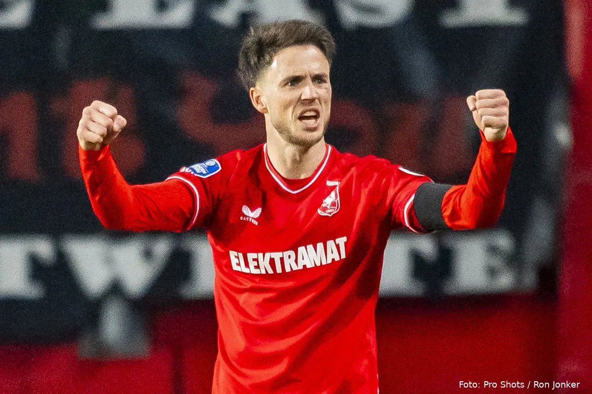 ricky van wolfswinkel ingezoomd juicht fc twente sparta rotterdam 2023 2024