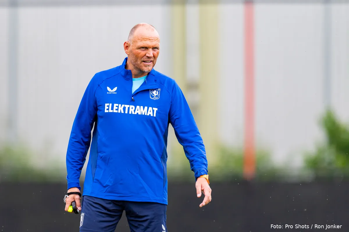 joseph oosting fc twente trainer eerste training voorbereiding 2024 2025
