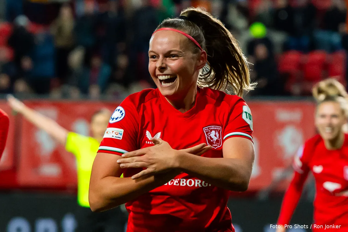 jaimy ravensbergen close up juicht fc twente real madrid womens champions league 2024 2025