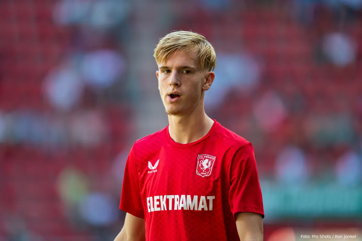 mats rots bedenkelijk trainingsshirt warming up fc twente pec zwolle 2023 2024