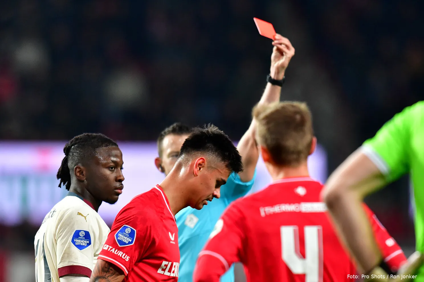 mees hilgers rode kaart 2023 twente psv