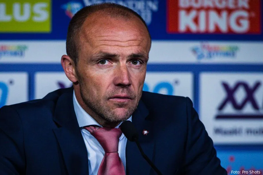 Schreuder moest de Arsène Wenger van FC Twente worden: "Zag mezelf heel lang blijven"