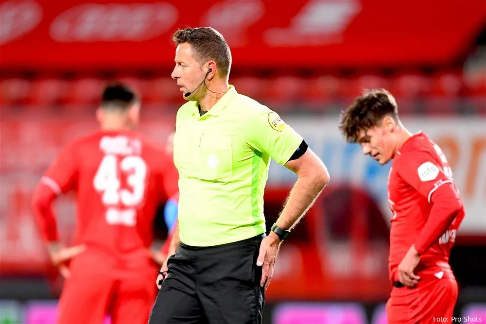 KNVB stelt ervaren scheidsrechter aan voor FC Twente - RKC