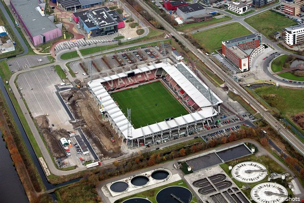 On this day in 1998: opening van het Arke Stadion gevierd met overwinning