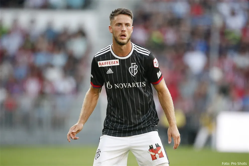 Van Wolfswinkel gaat 75 minuten spelen tegen ADO: "Hij is er klaar voor"